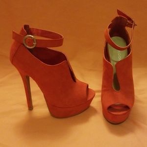 Wild Diva Orange Suede Heels